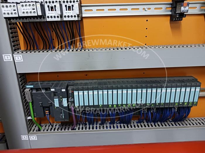 Used Glass bottle filler