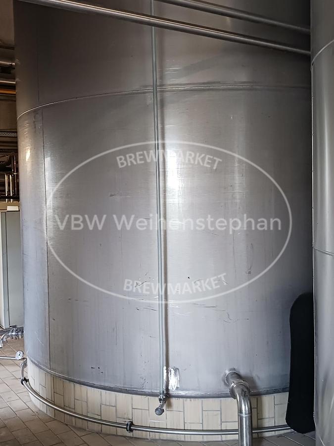 Used Water tanks