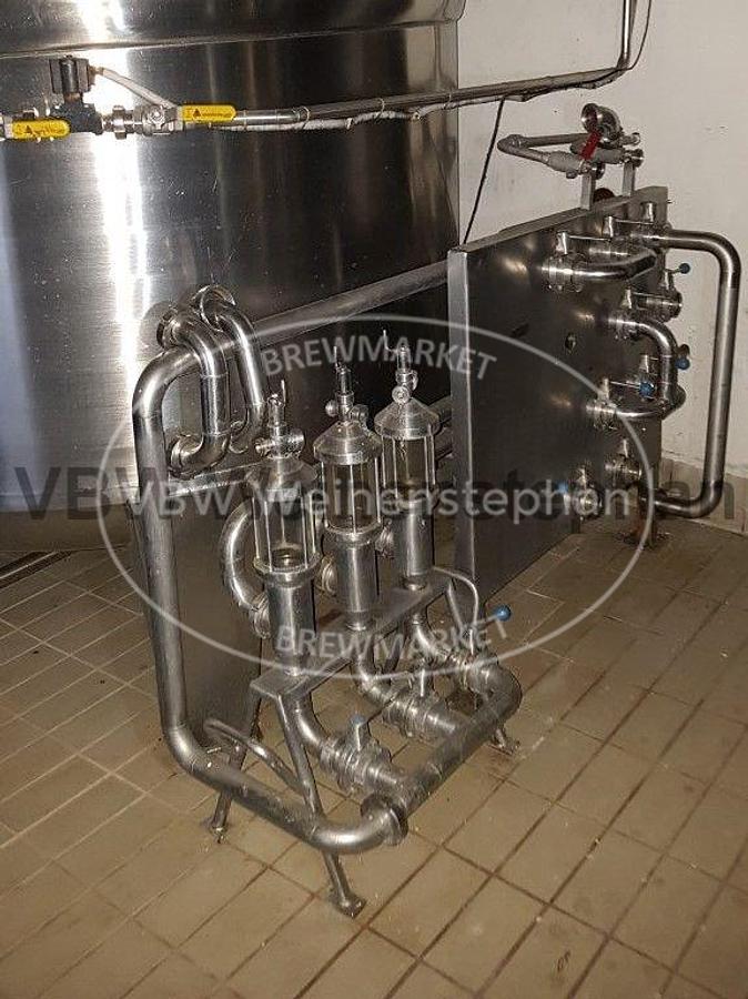 Used blending apparatuses