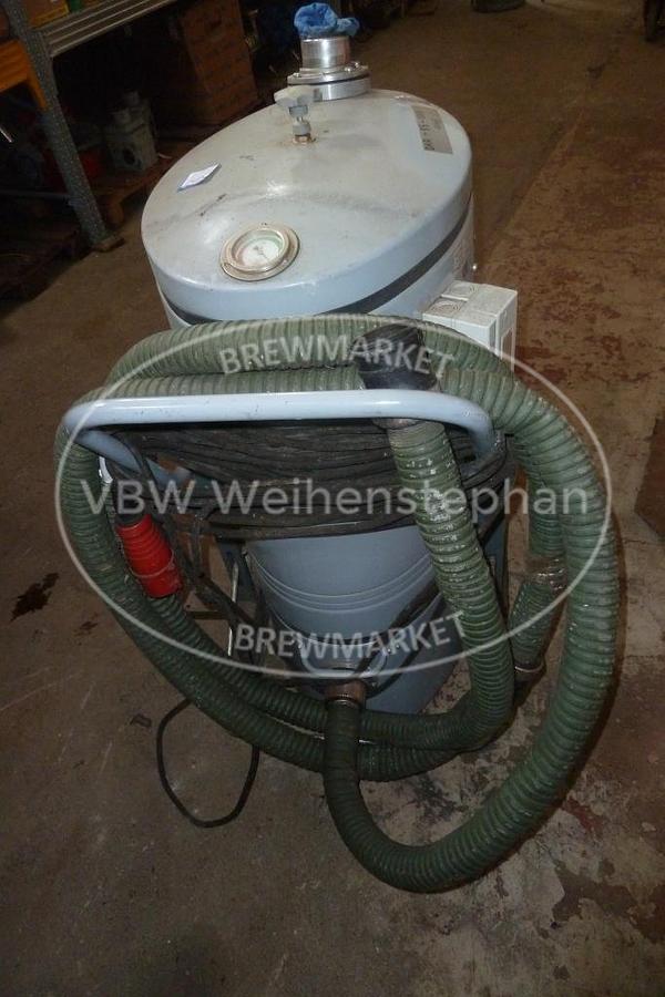 Used vacuum cleaner