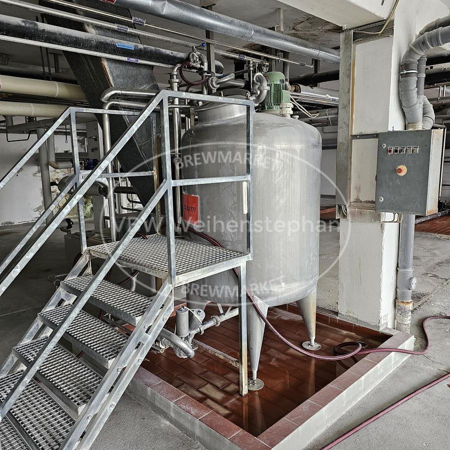 Used Agitated tank for homogenizing diatomaceous earth