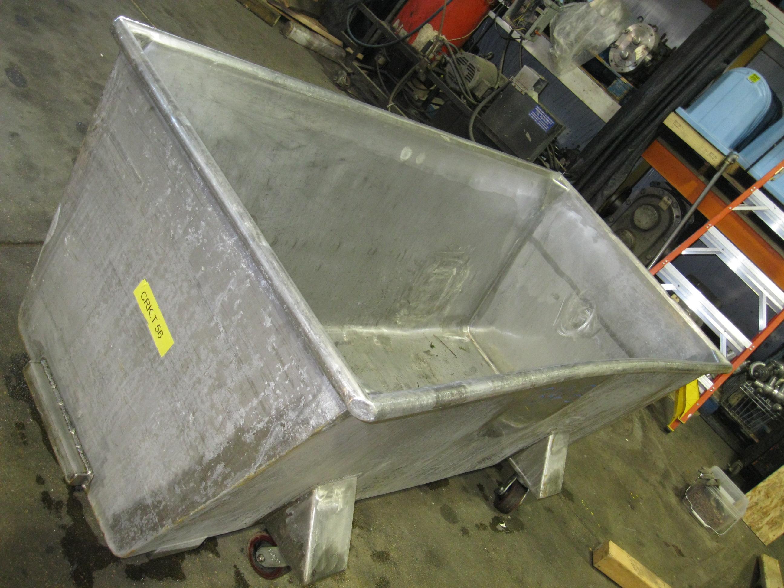 Used 300 GALLON HORIZONTAL S.S. TUB