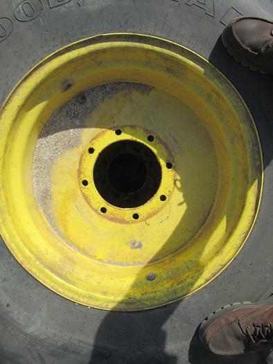 Used Goodyear 23.1-26 Turf Tires And Rims