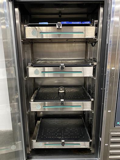 Used New Brunswick Scientific Innova 4900 Multi-Tier Environmental Incubator & Shaker 208V