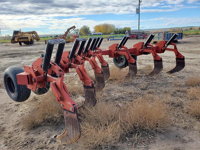 Used Case 6814 Ripper - 7 Shank