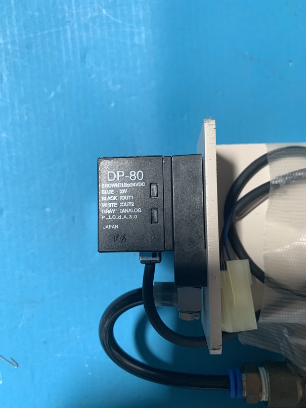 Used SMC Sunction Filter ZFA200-02 with Sunx Pressure Sensor DP-80