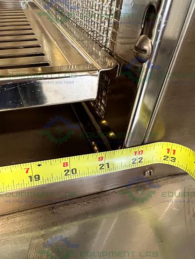 Used Blue M  CR07-256CX Clean Room Oven 50°C to 250°C 20" x 21 1/2" x 20"