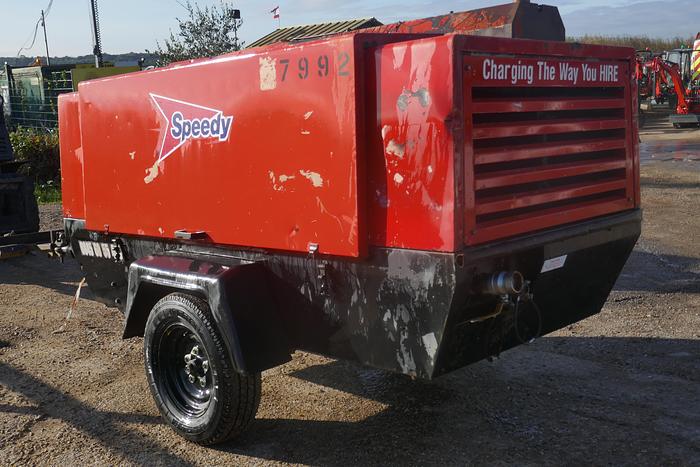 Used 2005 ATLAS COPCO XAS136DD