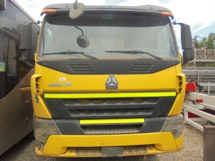 2014 SINOTRUCK FN 380 A7