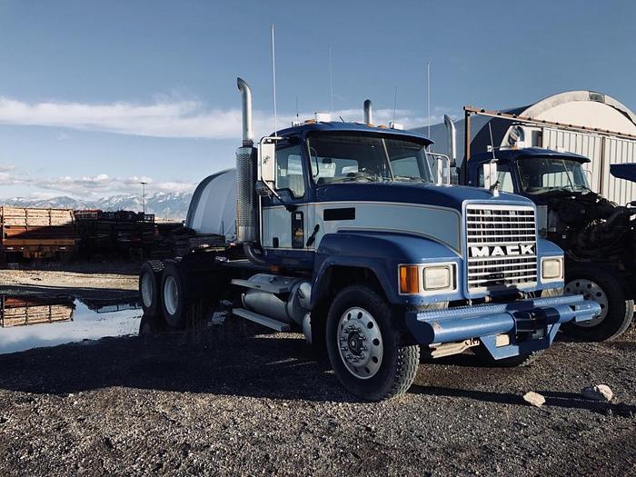 Used 2005 Mack CNN613