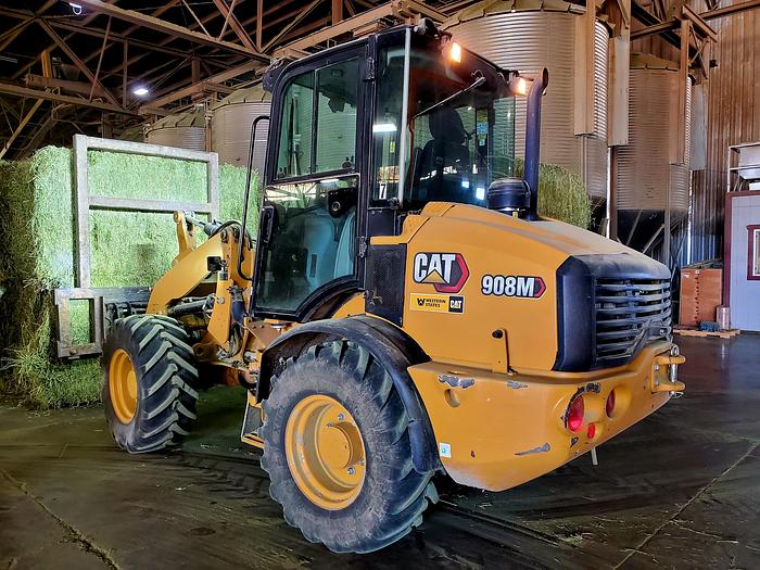 Used 2020 Caterpillar 908M Wheel Loader