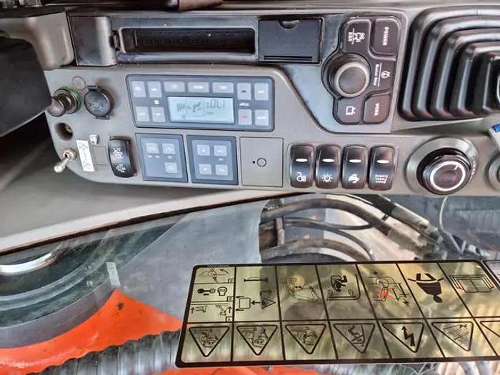 Gebraucht 2015 Doosan DX255LC-5