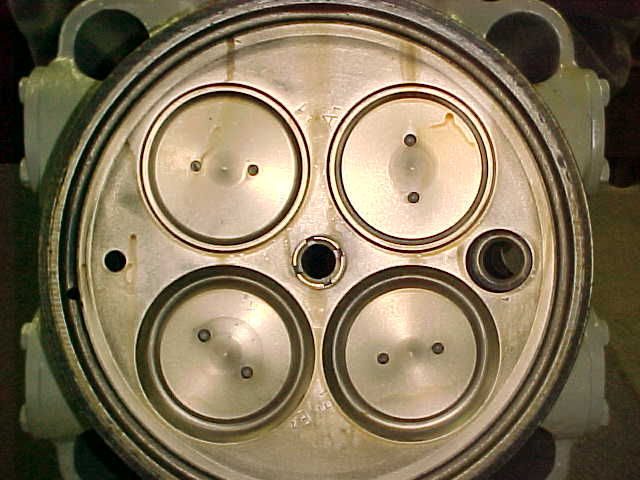 Used CYLINDER HEADS SKL 6VD29/24 AL-2