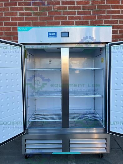 Used Norlake NSWDF492SSS/0A White Dimond Series Auto Defrost Freezer -25C, 49 CU. FT.