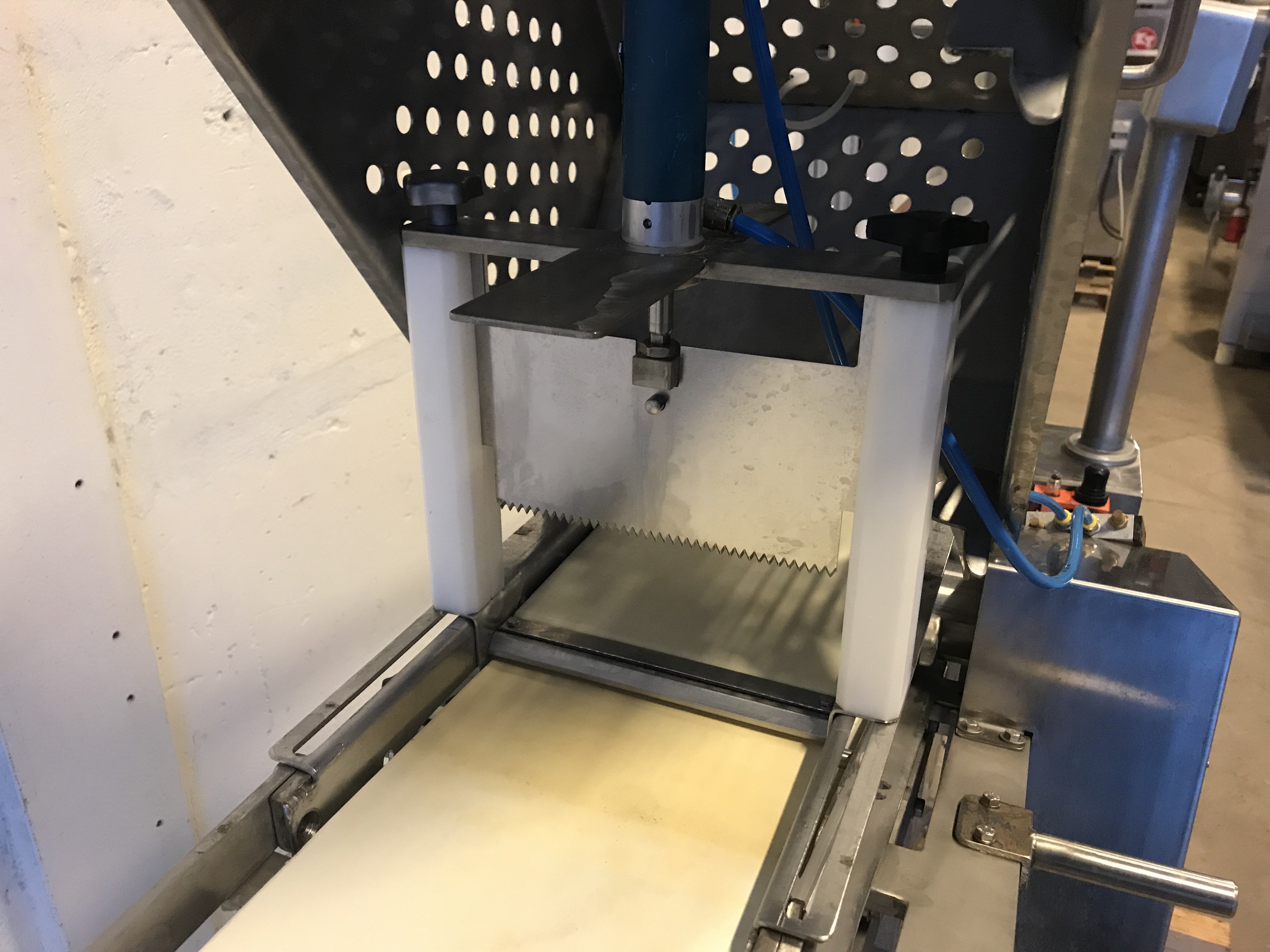 Begagnad Köttfärsportionerare Risco RS 900