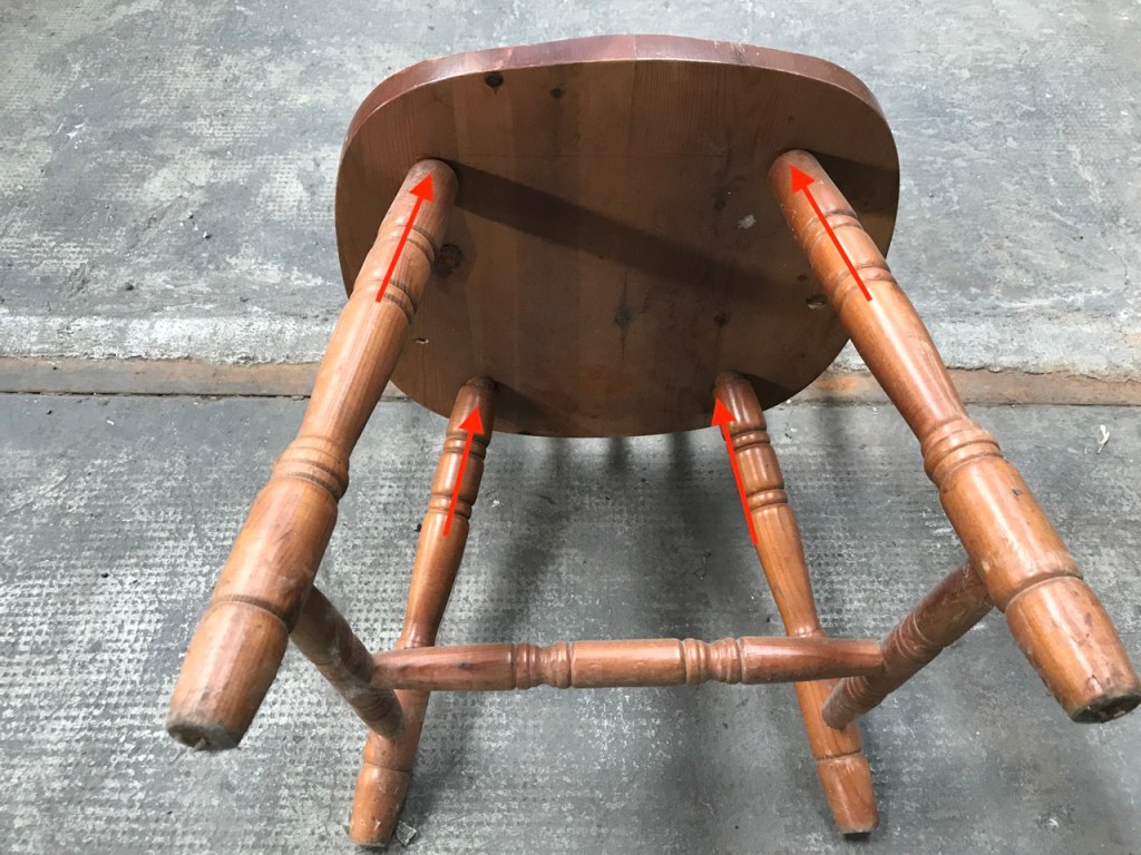 Usato Foratrice per forare in contemporanea sedili e spalliere