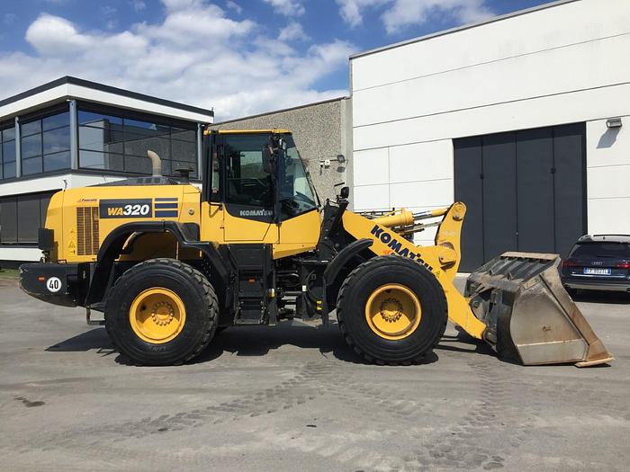 Usato 2017 KOMATSU WA 320-8