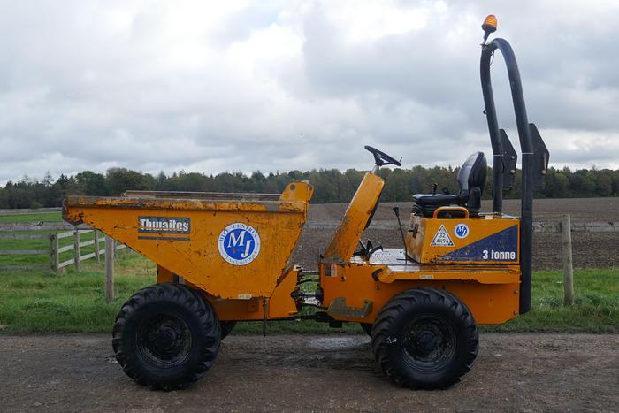 Used 2014 THWAITES 3 TONNE