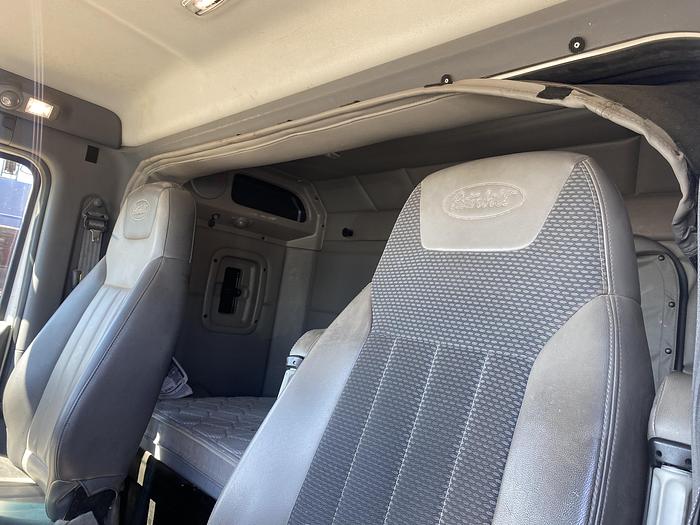 Used 2015 Peterbilt 579