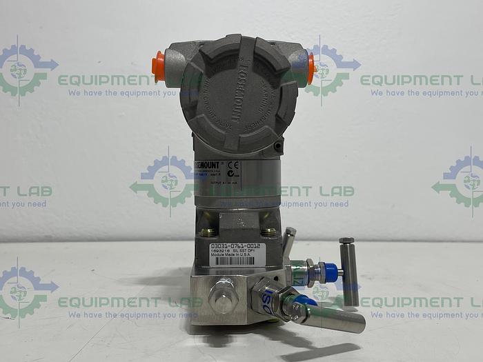 Rosemount 3051 Smart Pressure Transmitter 3051CD1A02A1JS5 w/ C305121124 Manifold