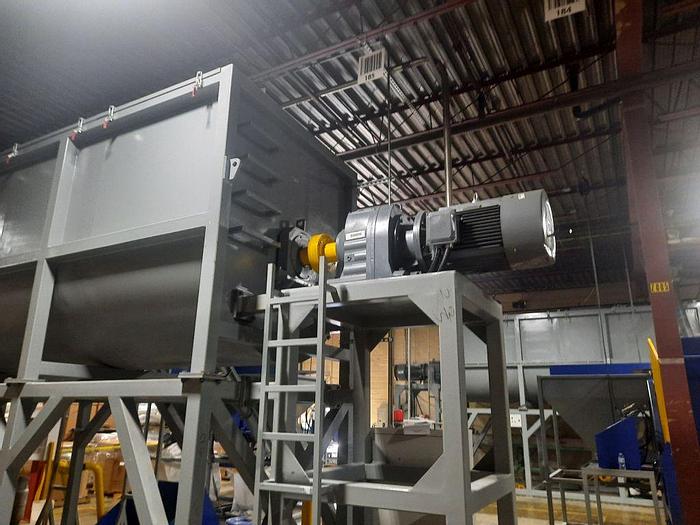 Used Mixer, Ribbon, 706 CF, S/st, 120 HP, 575 Volt #A744120