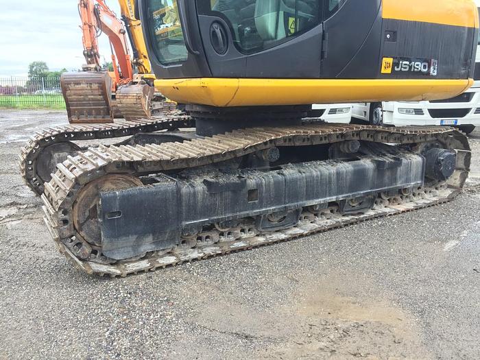Usato 2006 JCB JS190 NLC TA