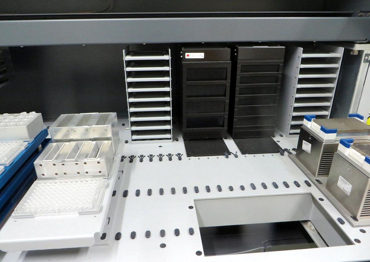 Used TECAN FREEDOM EVO 200 – 3 ARMS – ROTANTA 46 RSC – GENIOS PRO – COLUMBUS PRO