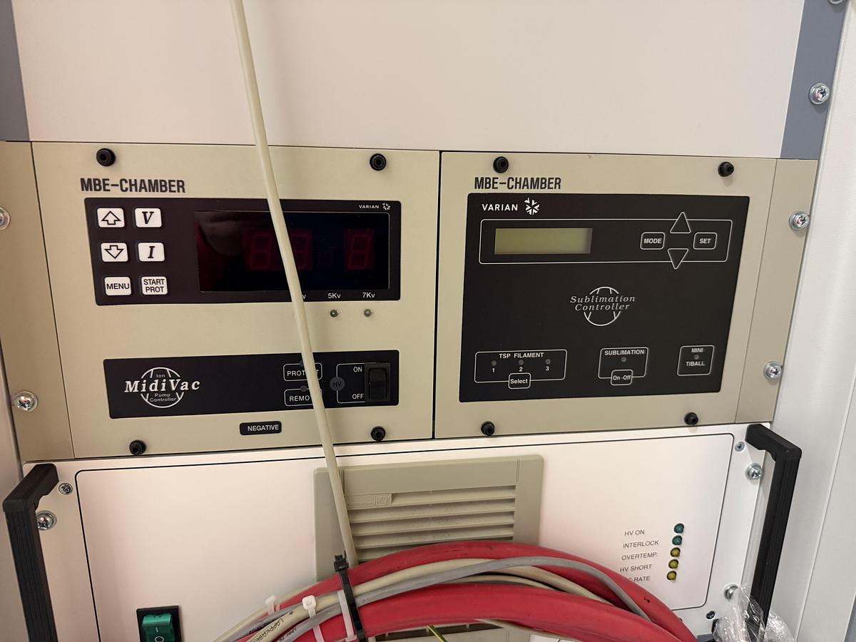Used Scienta Omicron / MBE-Komponenten UHV MBE Multiprobe E-Beam Evaporation System – EBVM200, GENIUS, HABS, SH150, StarCell, TMU201