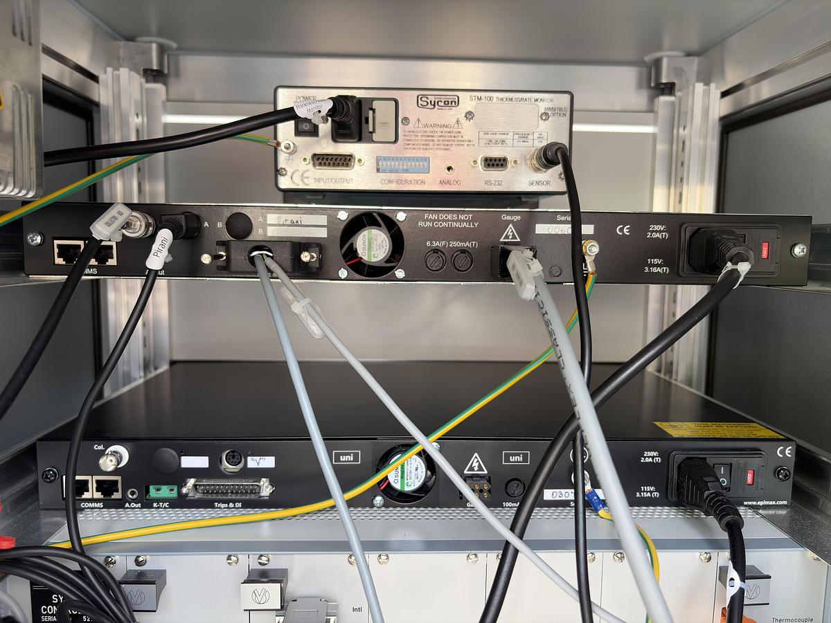Used Scienta Omicron / MBE-Komponenten UHV MBE Multiprobe E-Beam Evaporation System – EBVM200, GENIUS, HABS, SH150, StarCell, TMU201