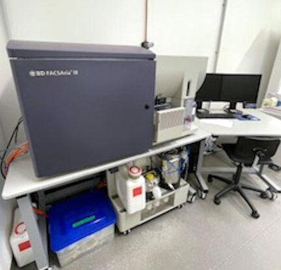 Used BD FACSAria III Flow Cytometer , 6-laser system , High-speed cell sorting function