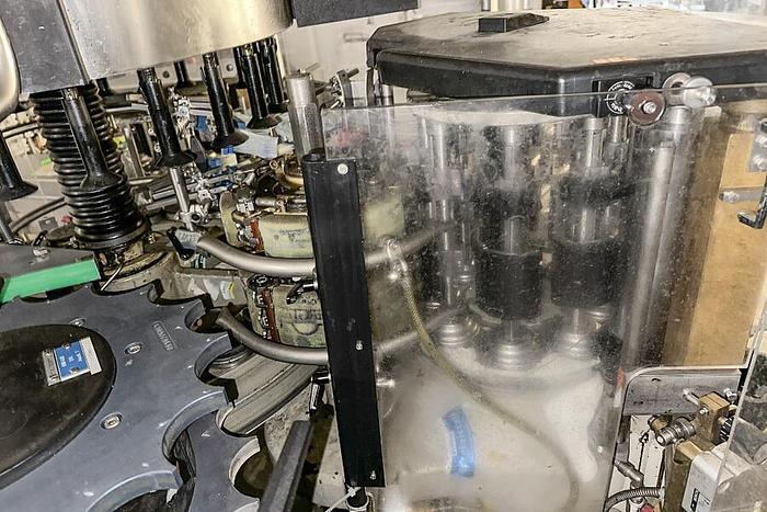 Used Krones Prontomatic Labeler for glass bottles
