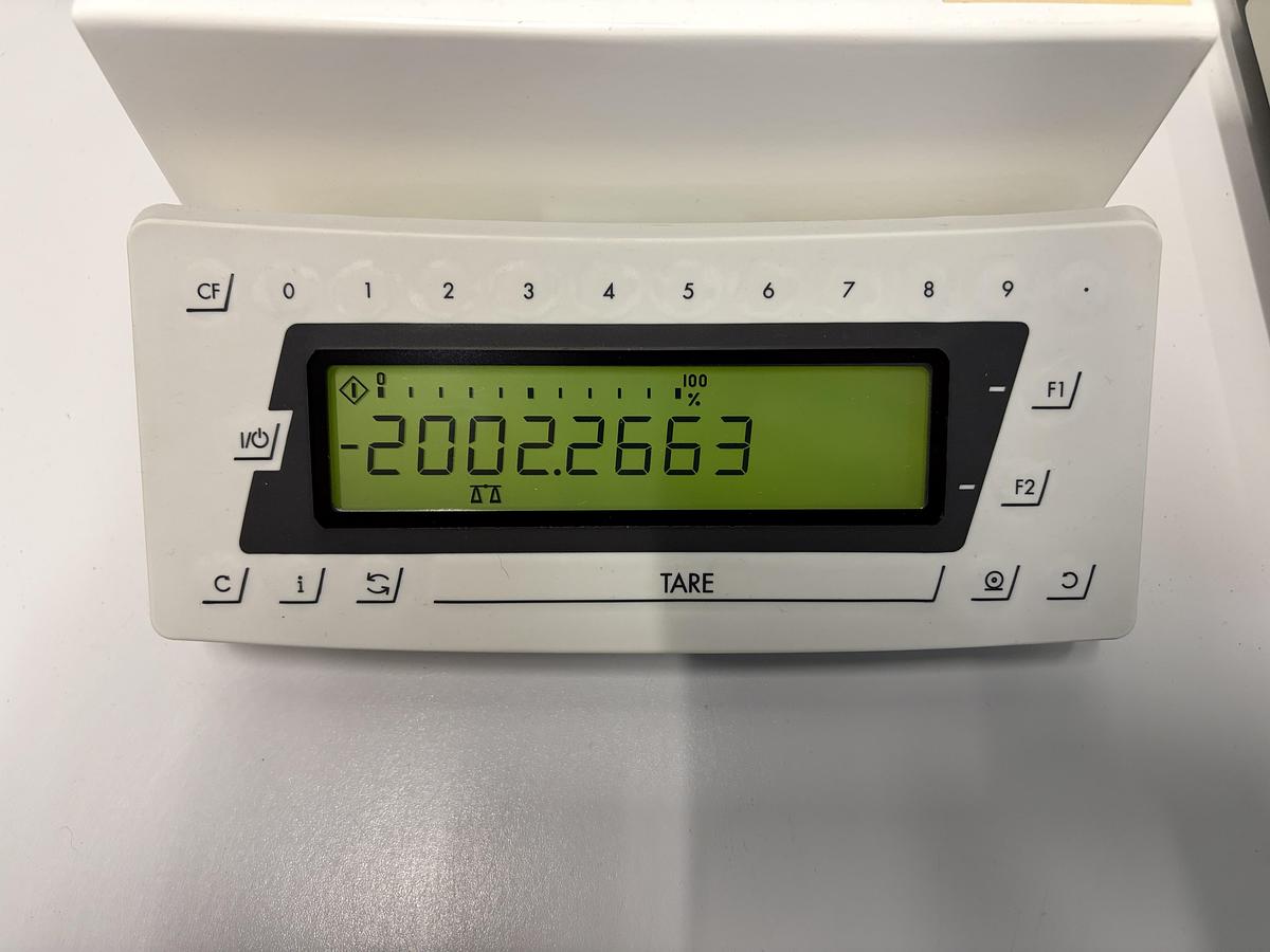 Used Sartorius CC2001 Mass Comparator – 2505 g / 0.1 mg – Precision Metrology Balance