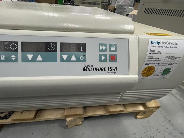 Used Thermo Heraeus Multifuge 1S-R with Sorvall Heraeus 75002000