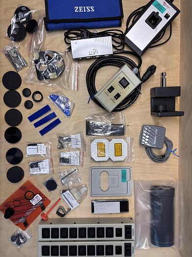 Used Satz von 2 x Zeiss Axiom Observer Z1 / D1 mit LSM 710 , Inkubator XL LSM 710