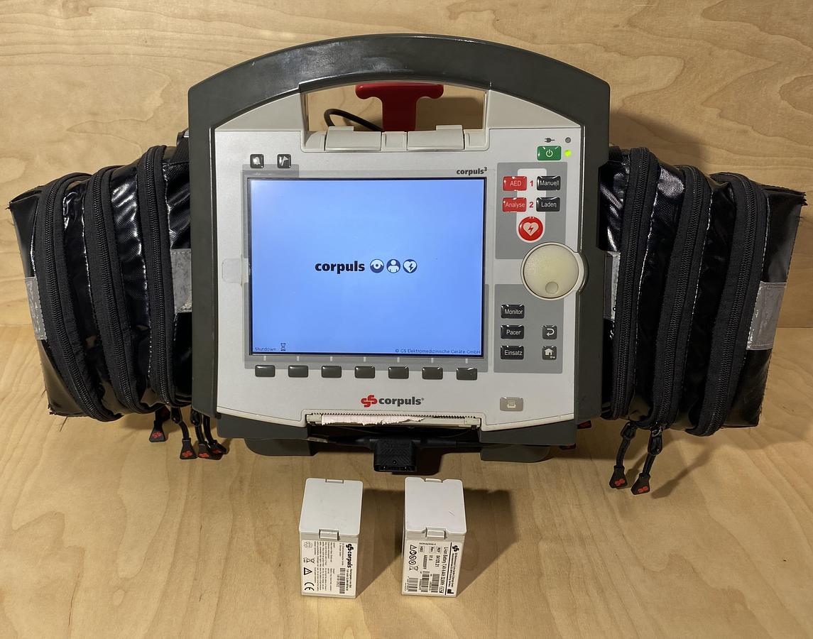 Used Corpuls C3 with many accessories