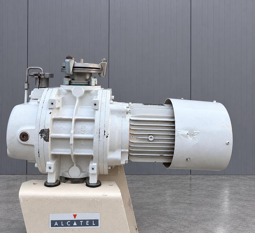 Used Alcatel RSV300 Roots Vacuum Booster Fomblin PFPE 1.7kW 3Ph