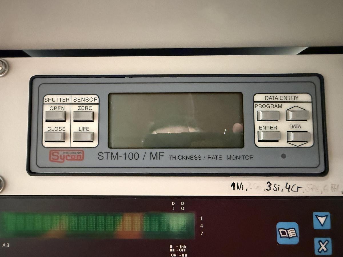 Used Scienta Omicron / MBE-Komponenten UHV MBE Multiprobe E-Beam Evaporation System – EBVM200, GENIUS, HABS, SH150, StarCell, TMU201