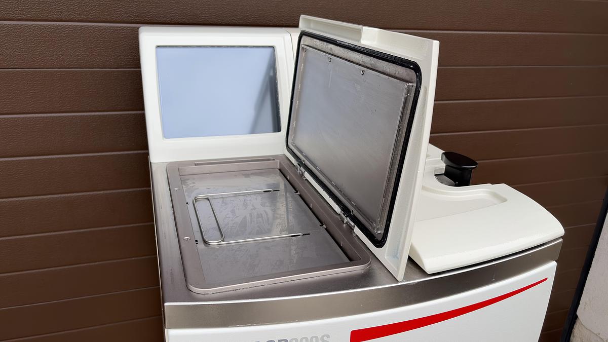 Used Leica ASP 300S Tissue Processor