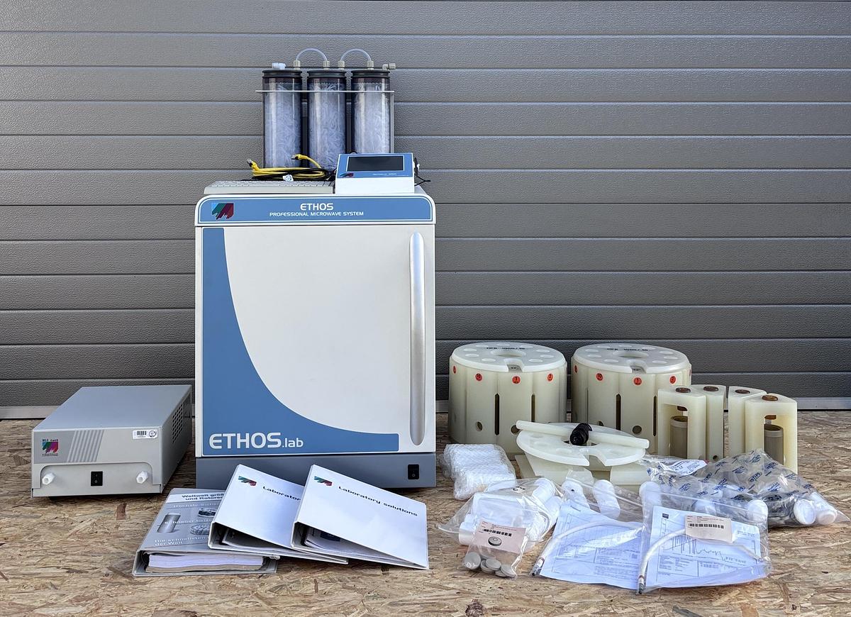 Used MLS ETHOS.lab Microwave Digestion System 2x HPR 1000/10 Terminal 660