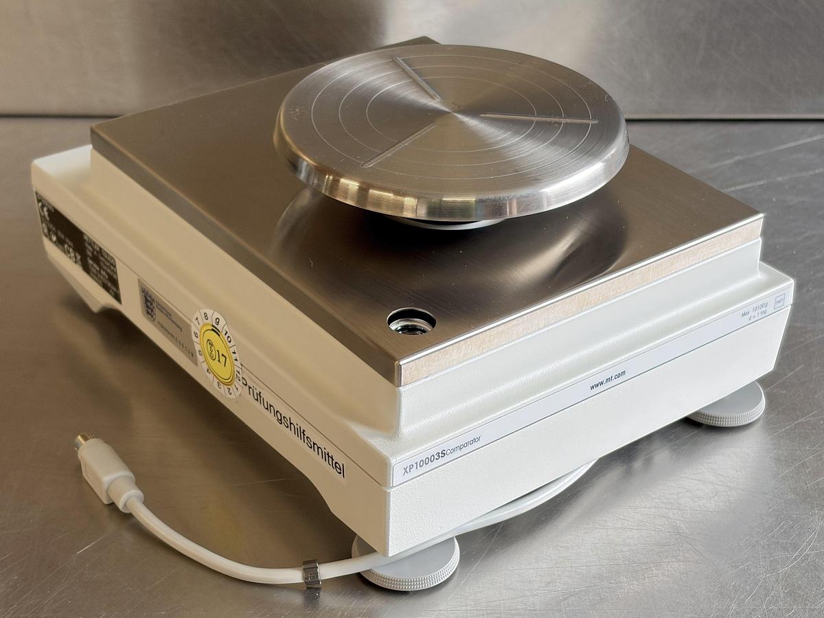 Used METTLER TOLEDO XP10003S Mass Comparator 10.1kg / 1mg High Precision TESTED
