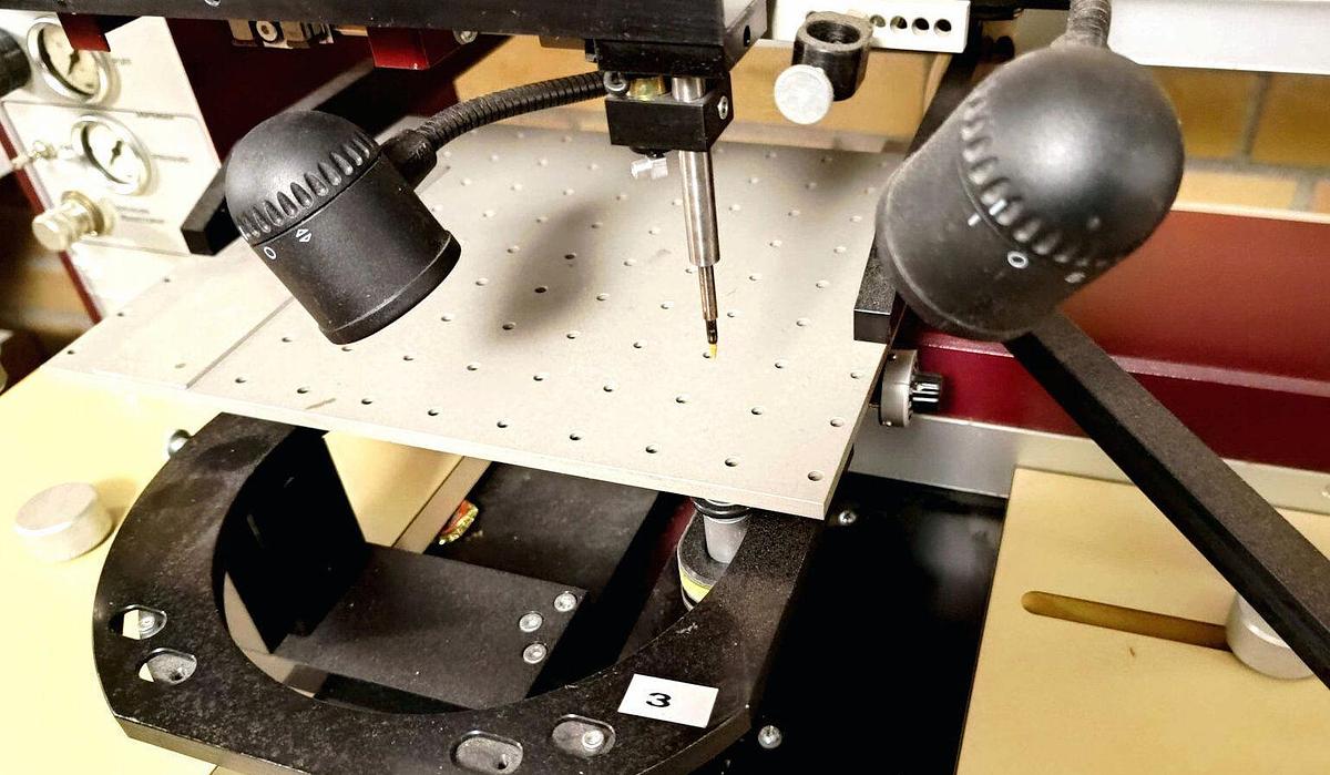 Used Tresky 3002/3102 , 8" Die Bonder with Wafer Ejector without microscope