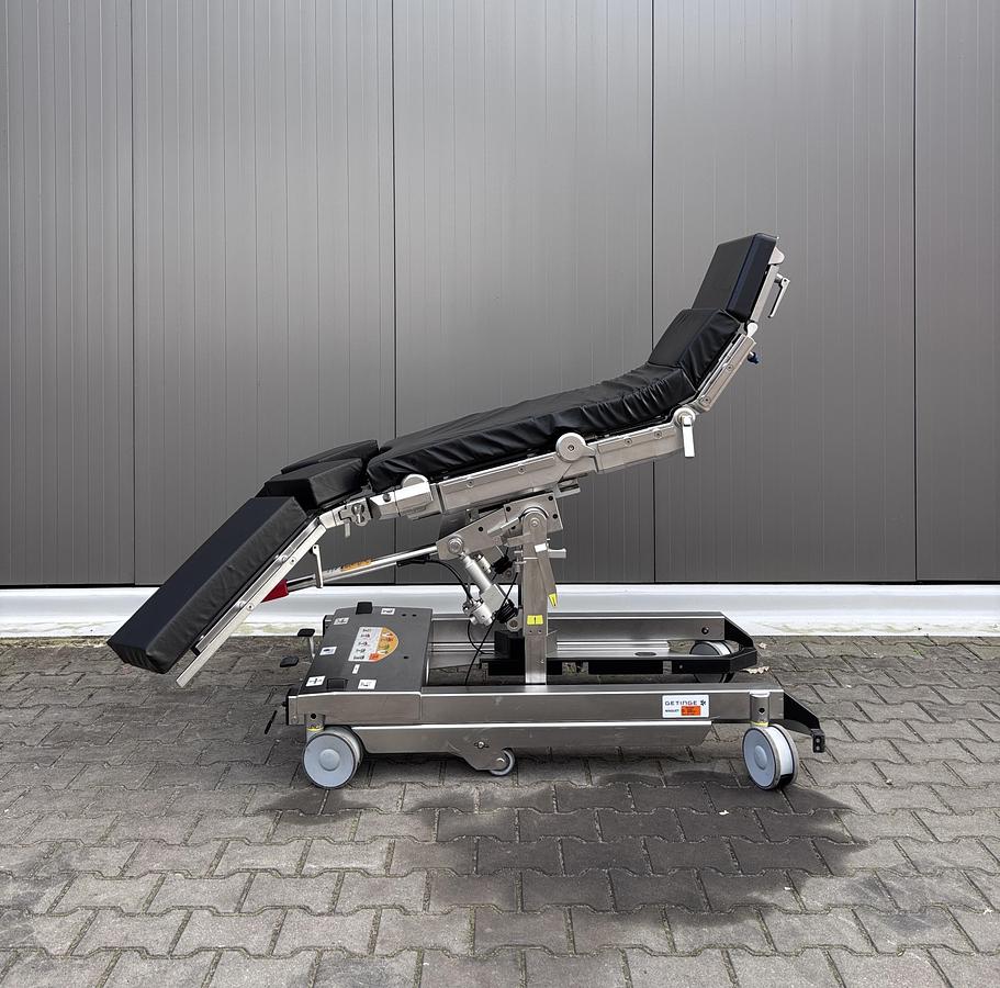 Used Maquet 1150.30B0 OR Table Top + Otesus 1160.62A0 Transporter 2019