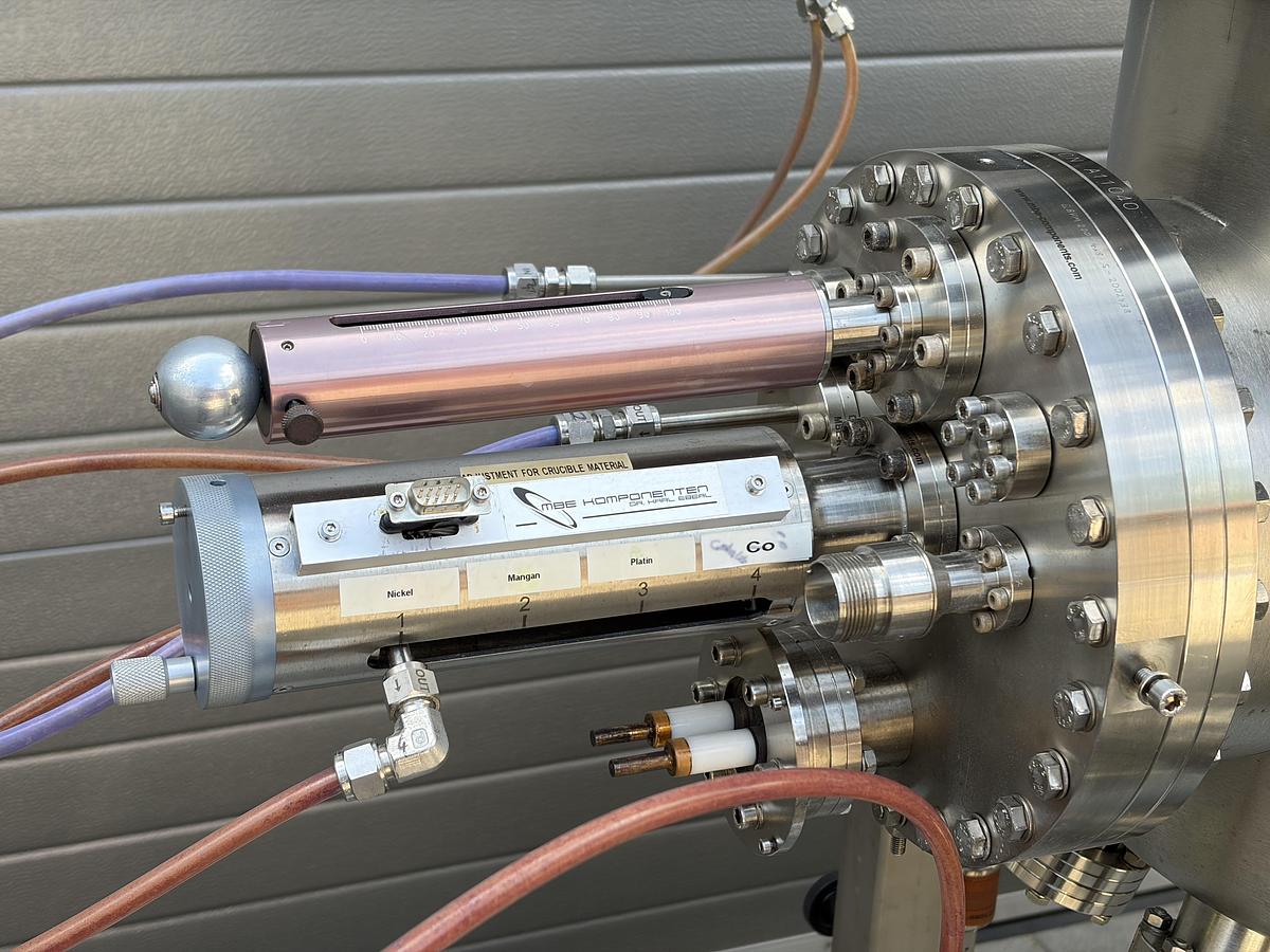 Used Scienta Omicron / MBE-Komponenten UHV MBE Multiprobe E-Beam Evaporation System – EBVM200, GENIUS, HABS, SH150, StarCell, TMU201