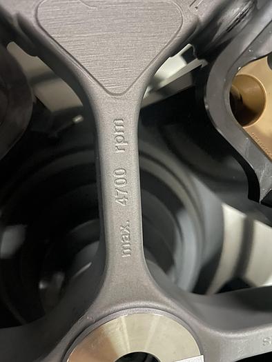 Used Thermo Heraeus Multifuge 1S-R with Sorvall Heraeus 75002000