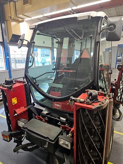 Used  Toro T4240 , Cylinder mower , 2013 year , 4700 hours