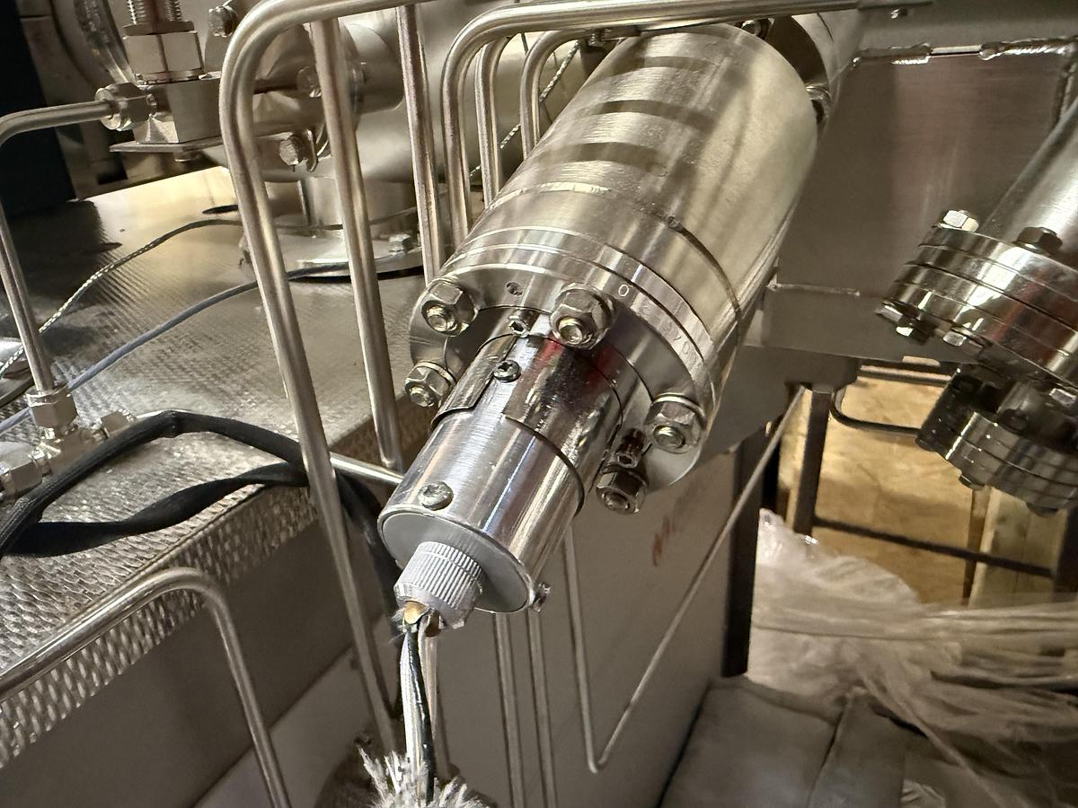 Used Scienta Omicron / MBE-Komponenten UHV MBE Multiprobe E-Beam Evaporation System – EBVM200, GENIUS, HABS, SH150, StarCell, TMU201