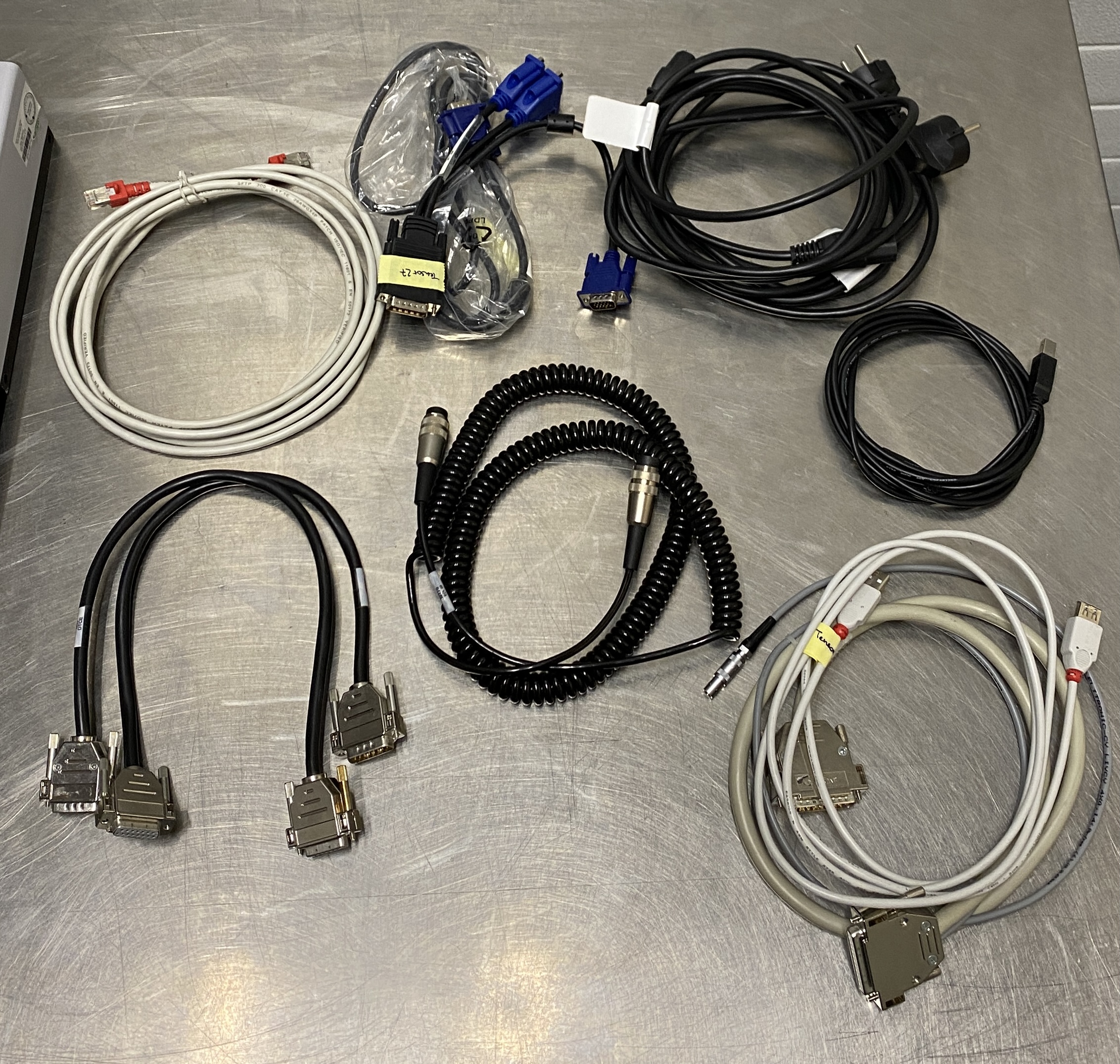 Used Bruker Tensor 27 with Hyperion FT-IR Microscope I23400