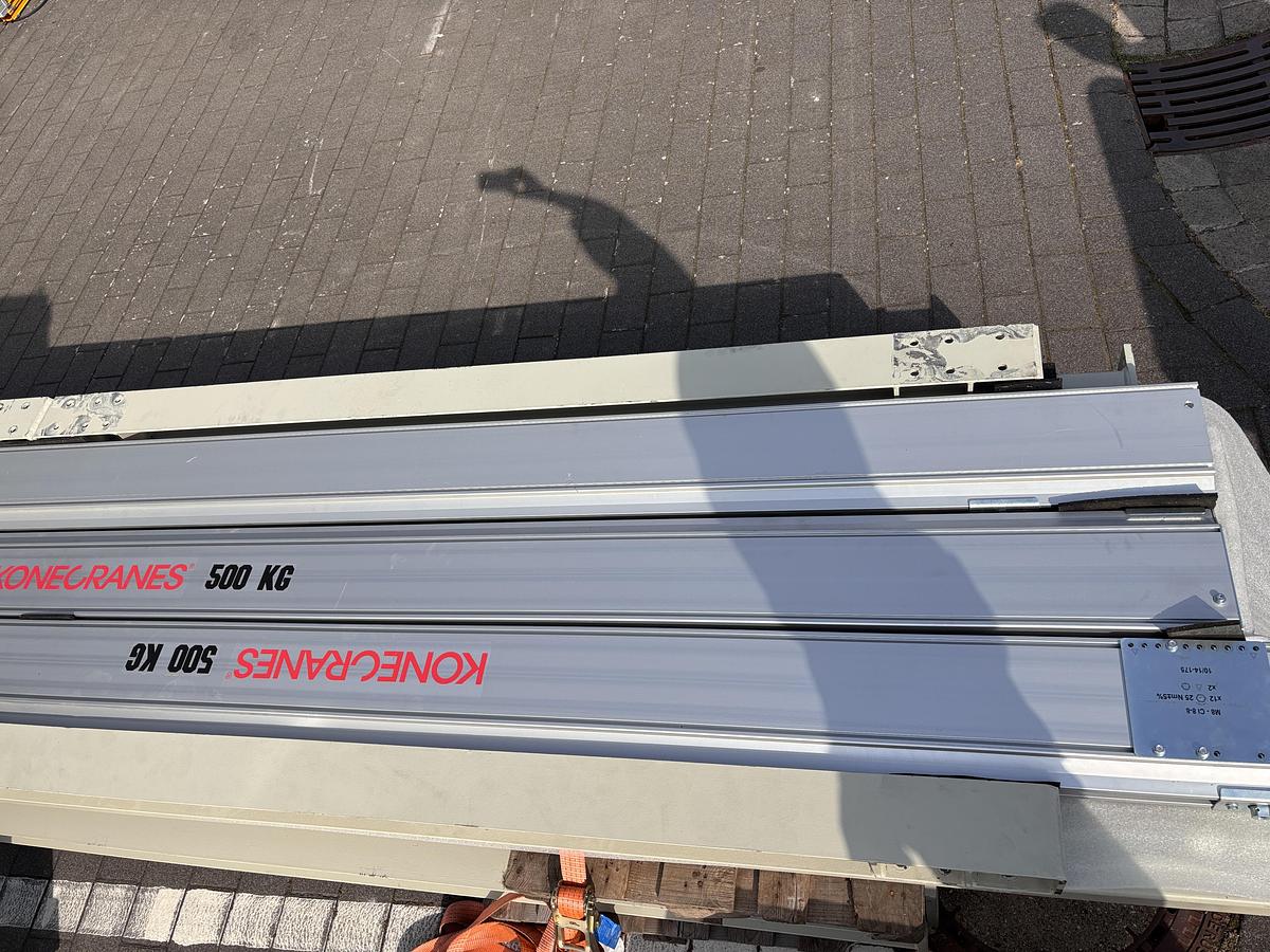 Used Konecranes Crane System 500 kg – 18 m Runway, 4 m Height – complete rails/free-standing frame