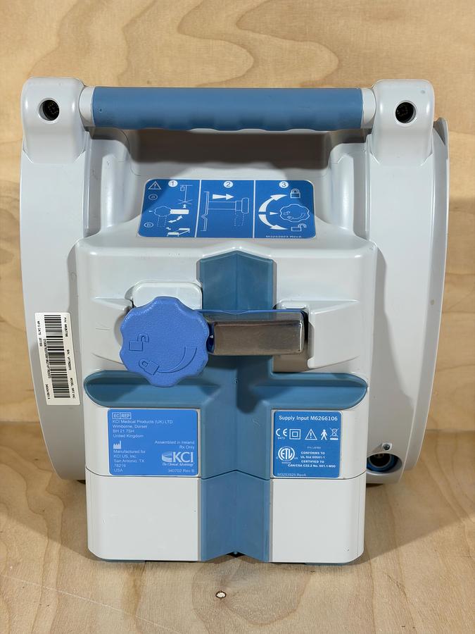Used KCI Info V.A.C. VAC M6257766 Negative Pressure Wound Therapy Unit with Case