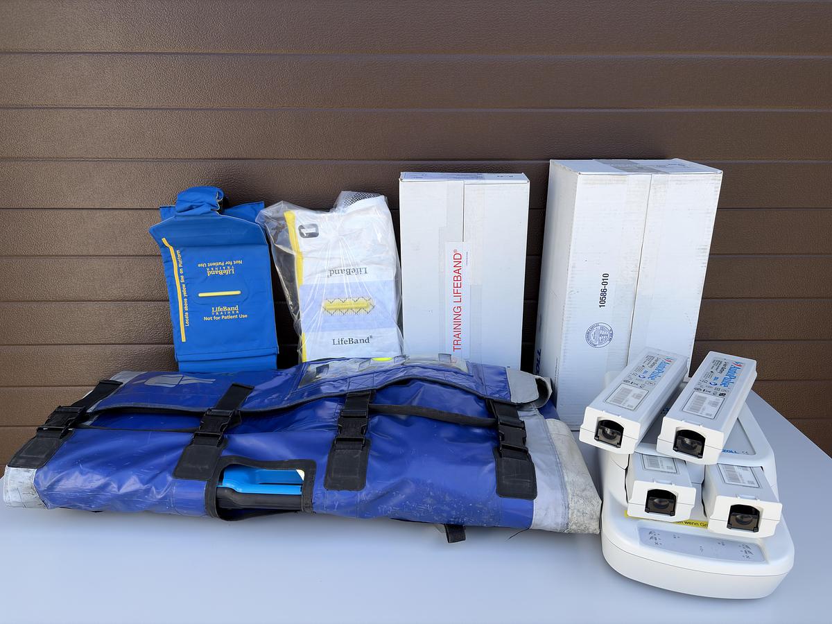 Used ZOLL AutoPulse Model 100 Resuscitation System with Charger, 4 Batteries and Accessories